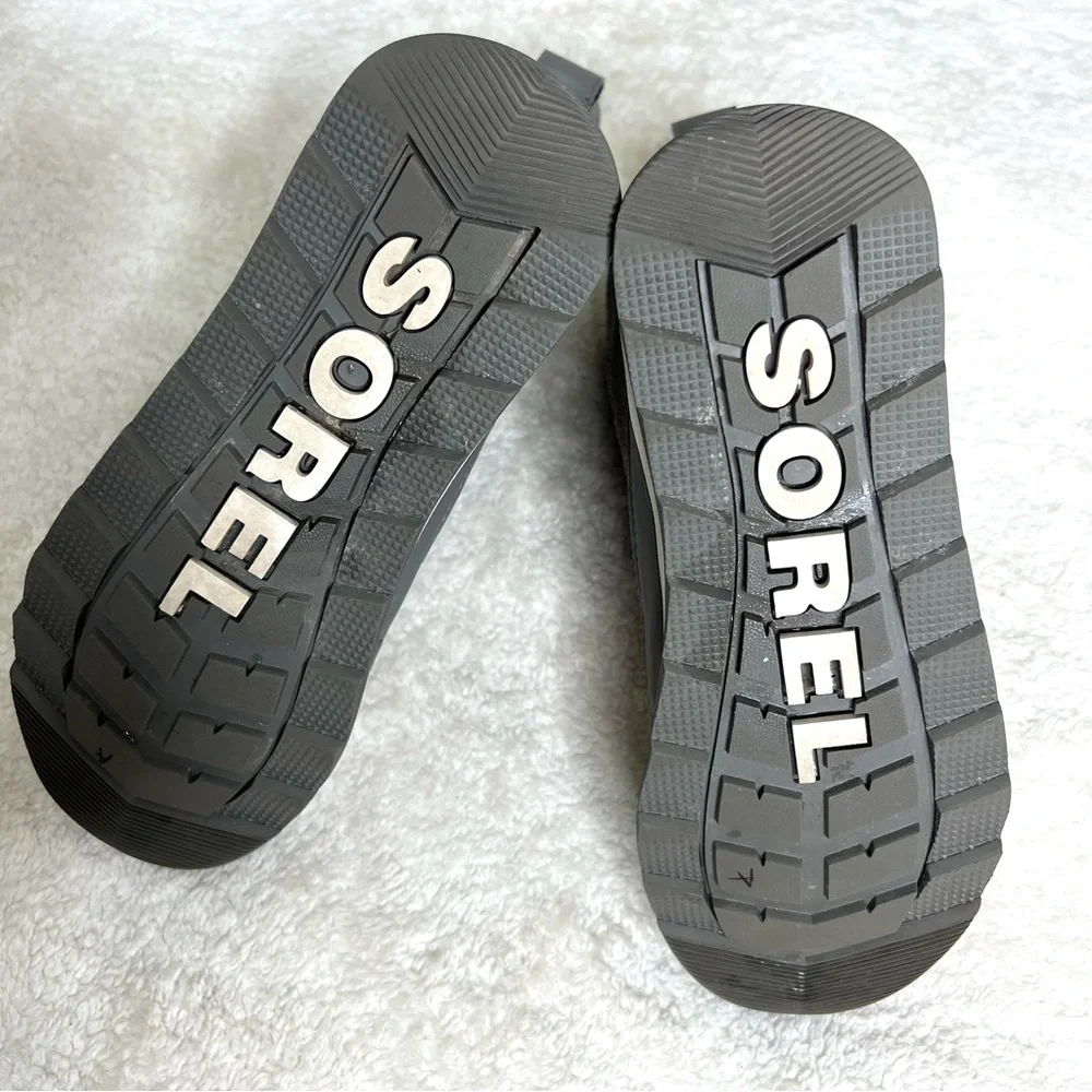 Sorel snow boot waterproof grey pink size 5